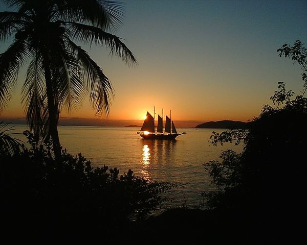 sunset-schooner